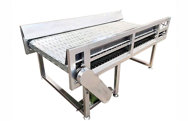 金屬板為承載件，強度大